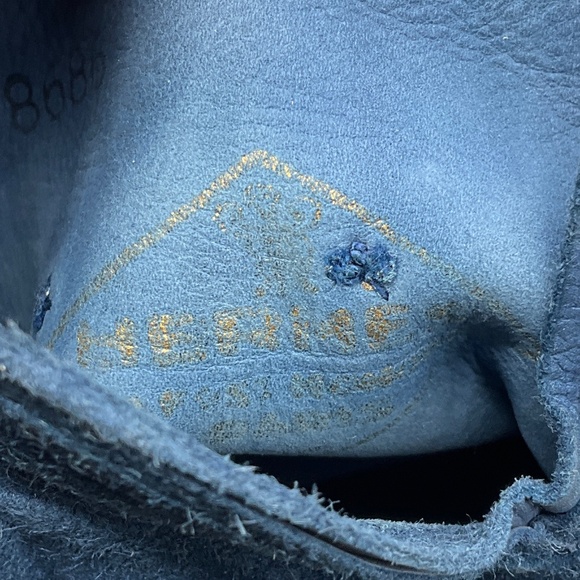 HERMES VINTAGE BLUE SUEDE GLOVES - Picture 7 of 8